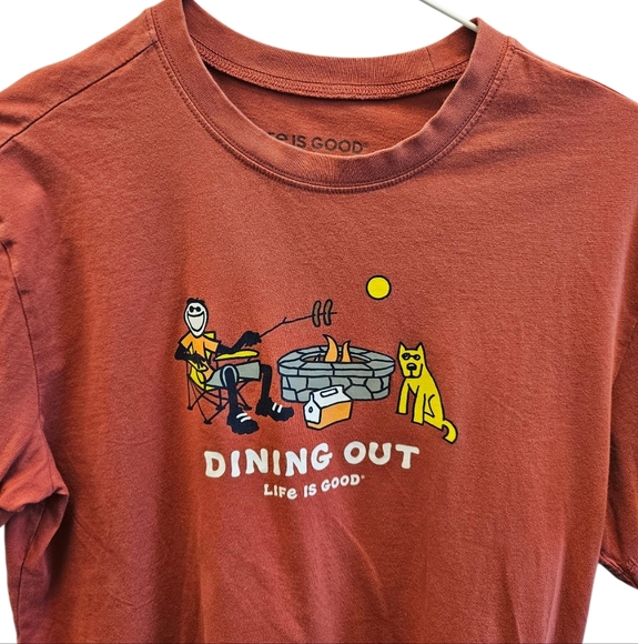 Life Is Good Dining Out Graphic Man Dog Camp Tshirt - Picture 2 of 5